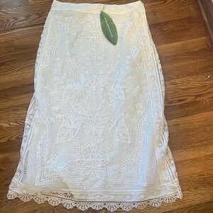 Farm Rio Large white lace skirt